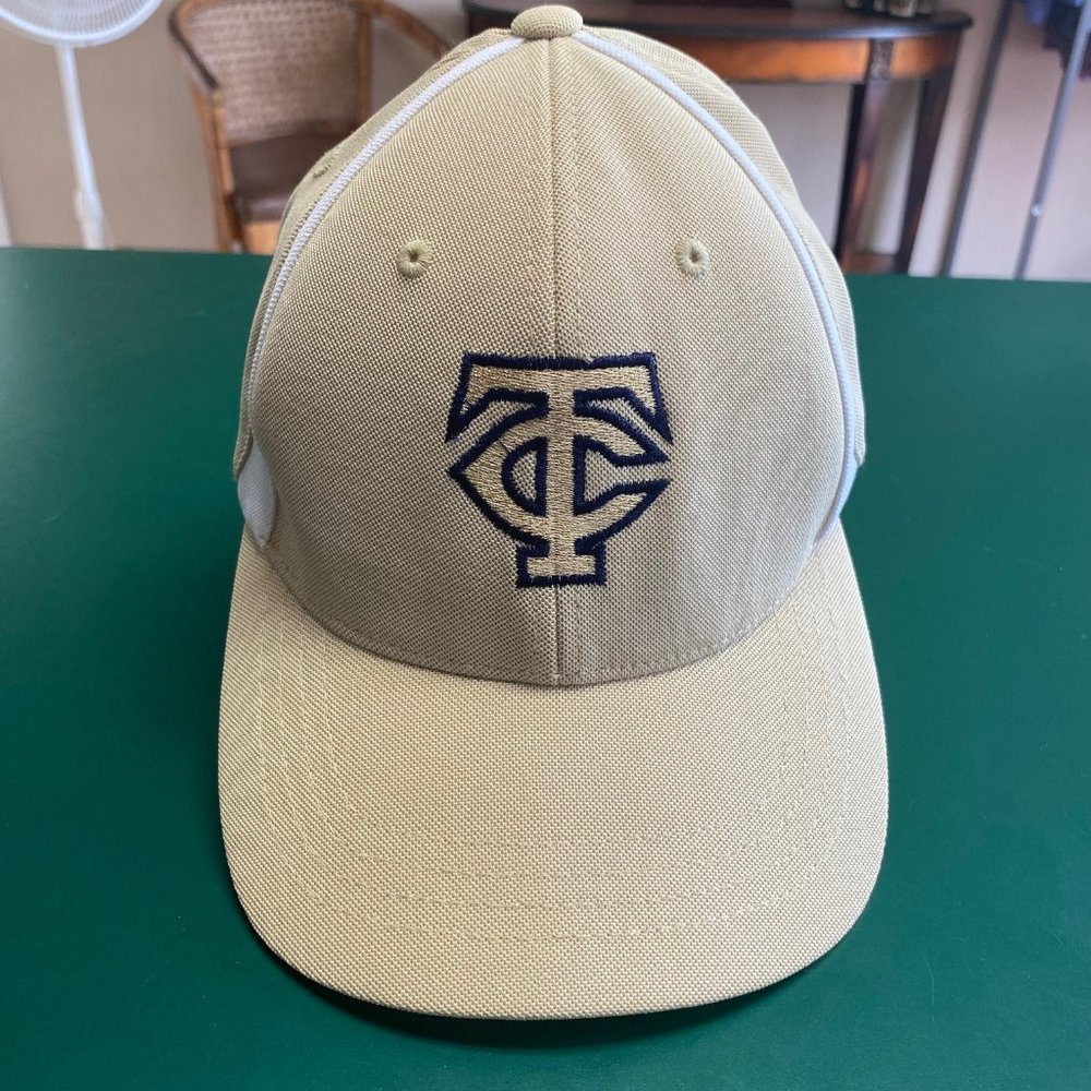Tan White MLB Minnesota Twins Flex Fit Augusta Sportswear Baseball Hat Size S-M
